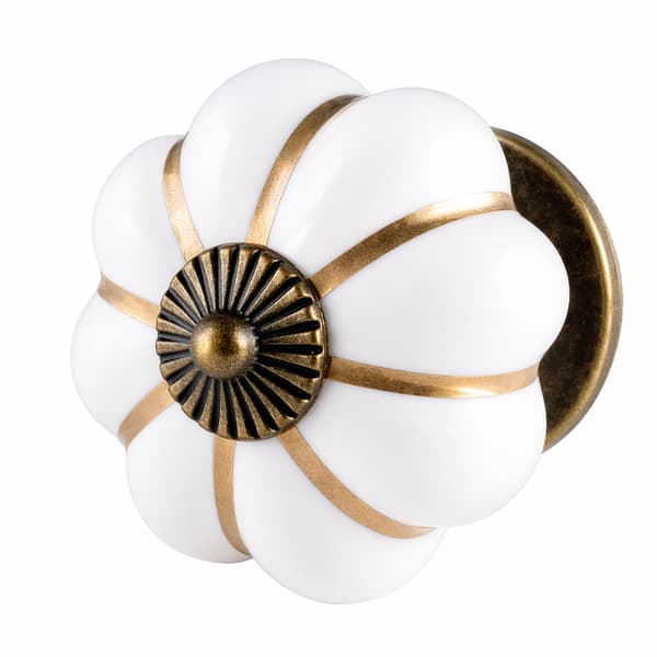 Knopp med guldfärgade strimmor
